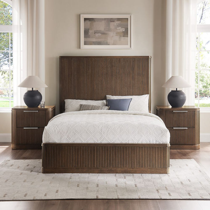 Toren 5 - Piece Fluted Bedroom Set - Exclusivia