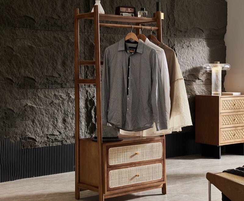 VINTANA Rattan Standing Coat Rack - Exclusivia