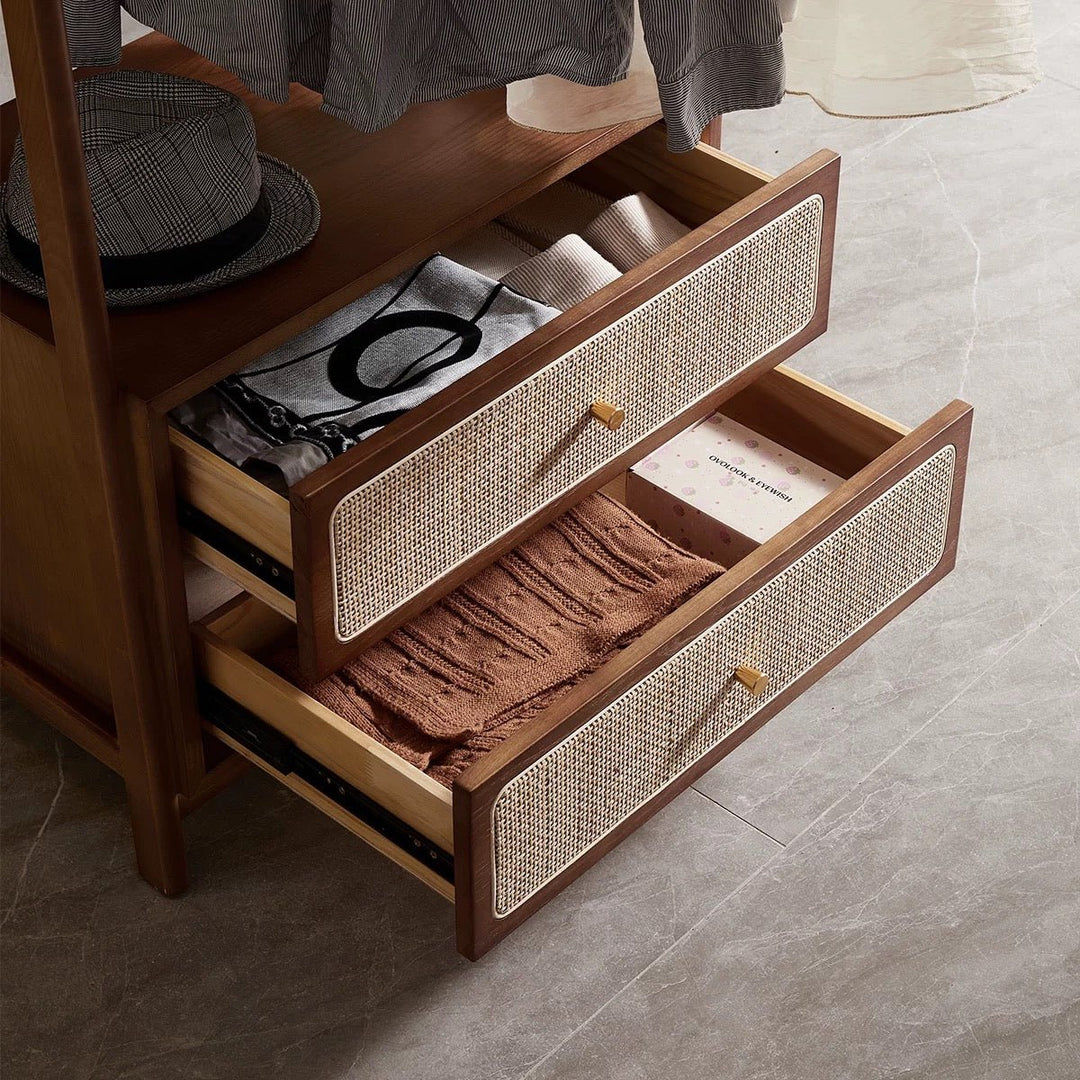 VINTANA Rattan Standing Coat Rack - Exclusivia