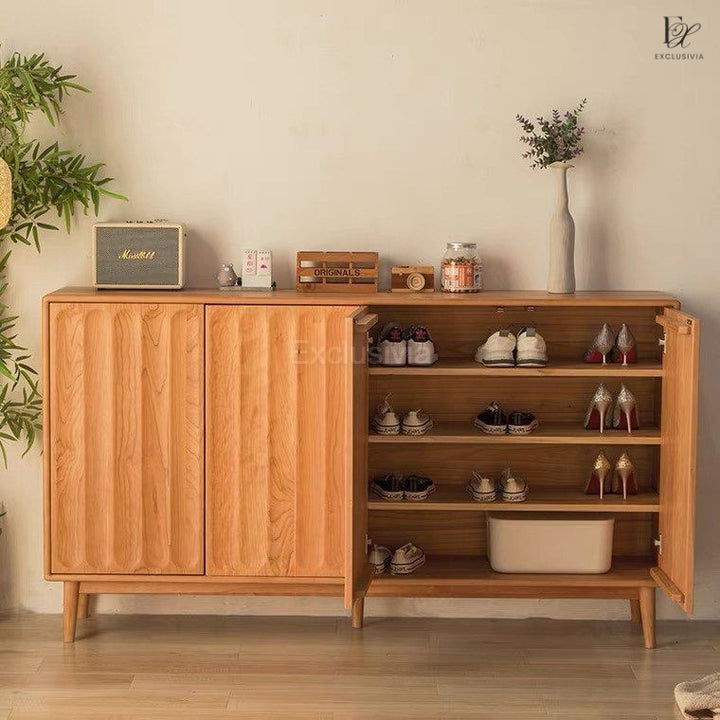 SPECTRE Wooden Shoe Cabinet - Exclusivia