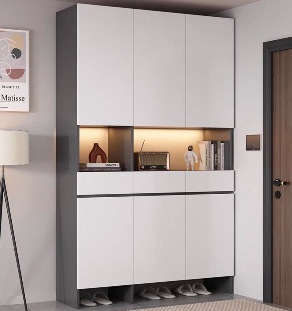 LYRAN Modern Shoe Cabinet