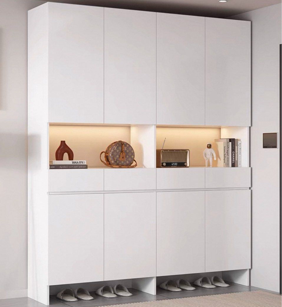 LYRAN Modern Shoe Cabinet