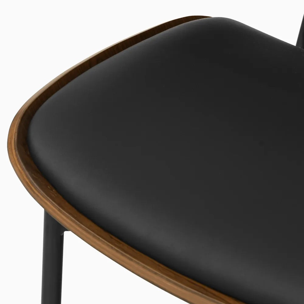 كراسي طعام فين الجلدية (مجموعة من قطعتين)