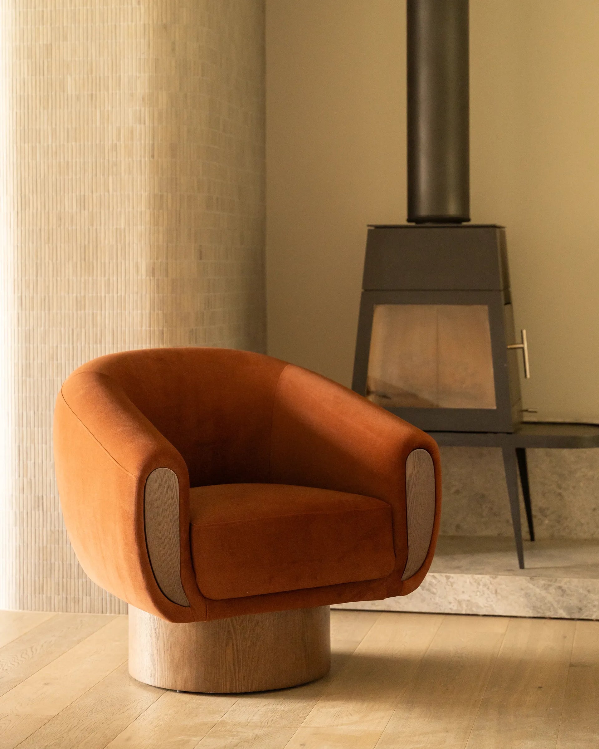 Caldera Swivel Armchair, 87 cm