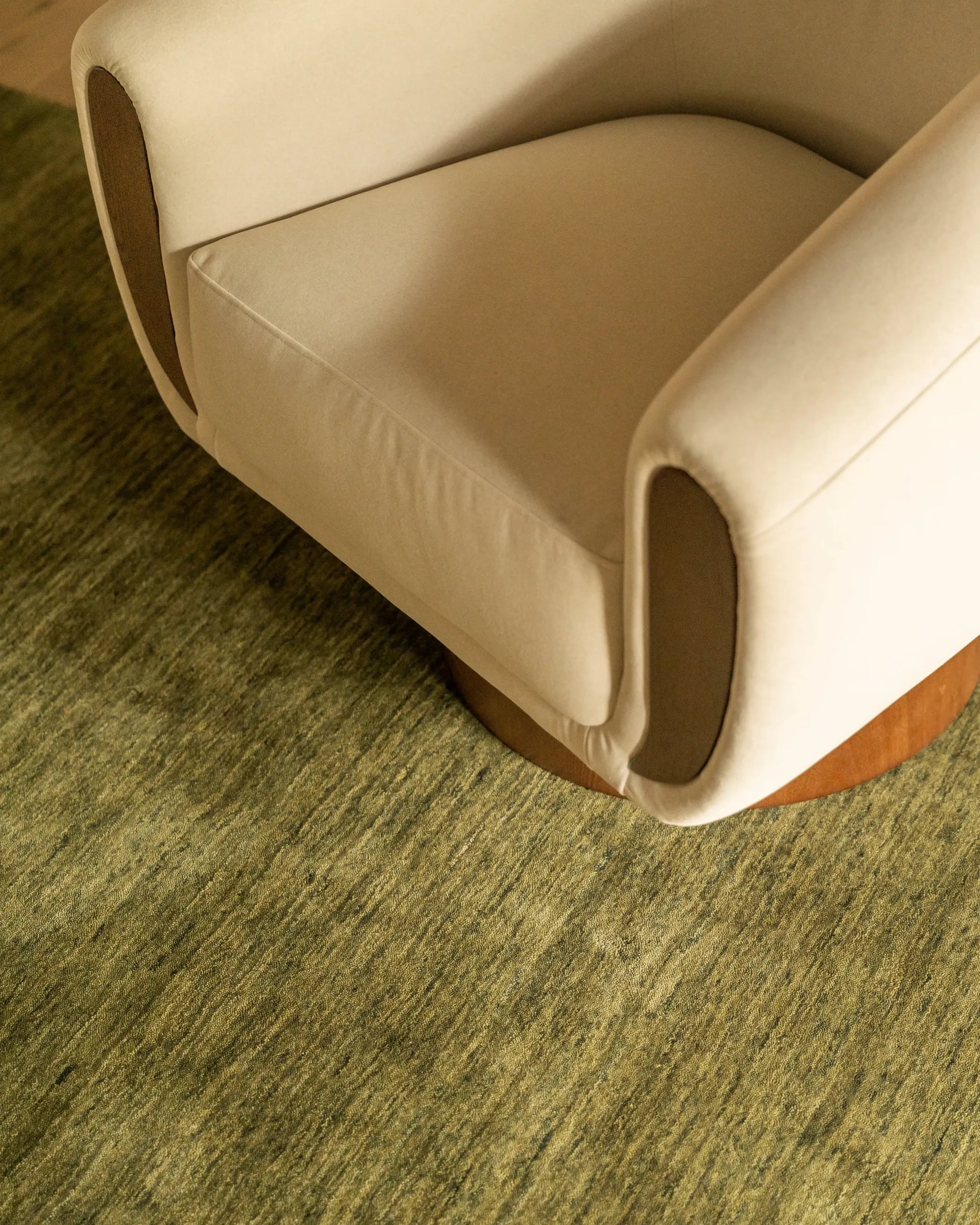 Caldera Swivel Armchair, 87 cm