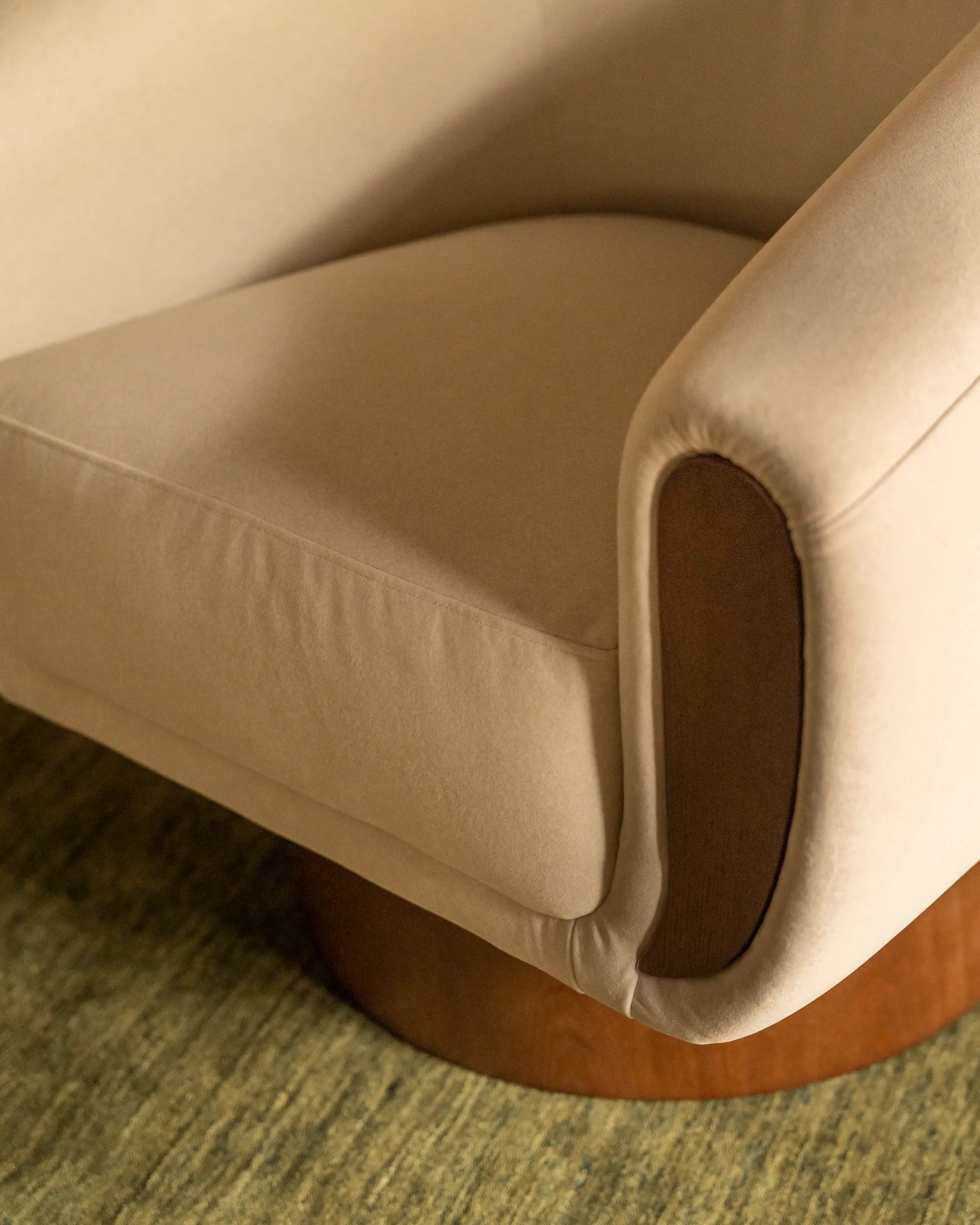 Caldera Swivel Armchair, 87 cm