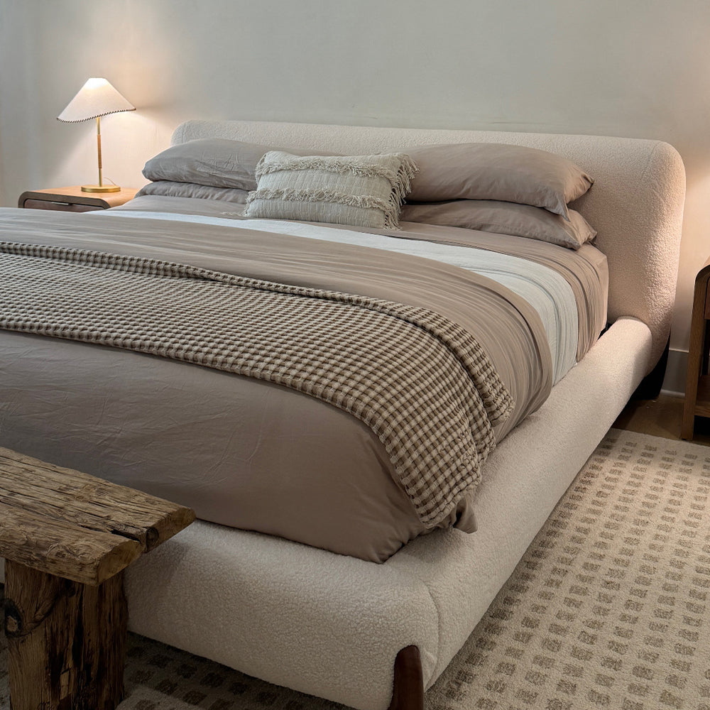 Lambra Upholstered Bed