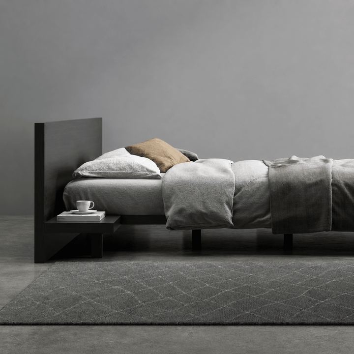 AeroFloat Platform Bed - Exclusivia