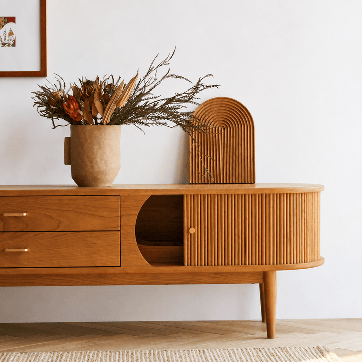 ALDERA TV Console - Exclusivia
