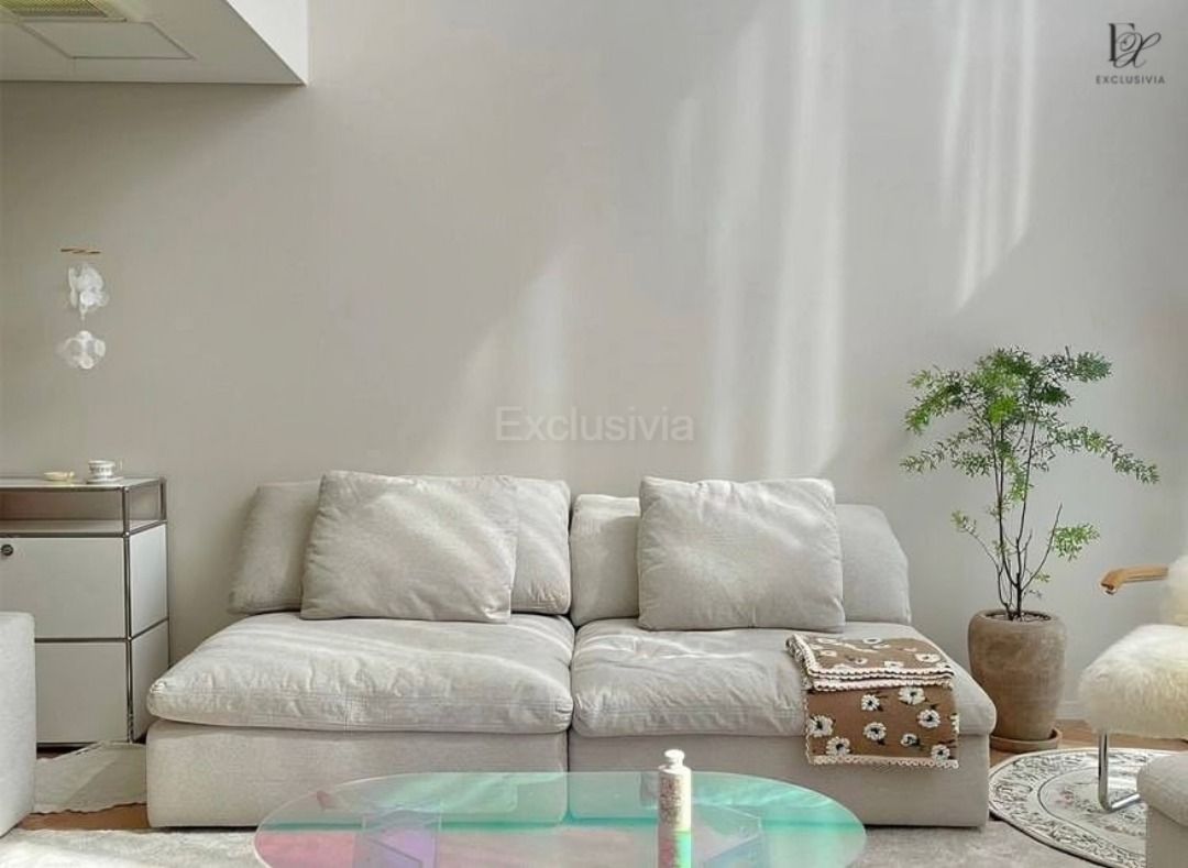 AUBREEY Modern L Shaped Sofa - Exclusivia