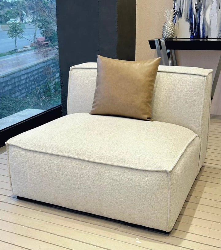Aurelia Scratch-Resistant Sofa - Exclusivia