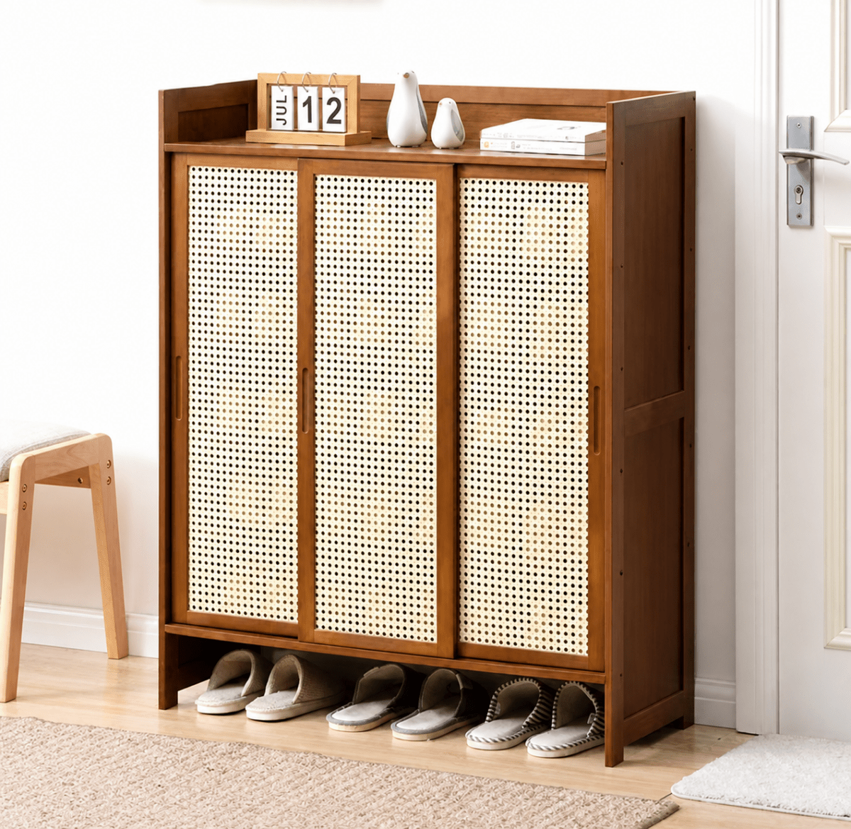 CaneCraft Shoe Cabinet - Exclusivia