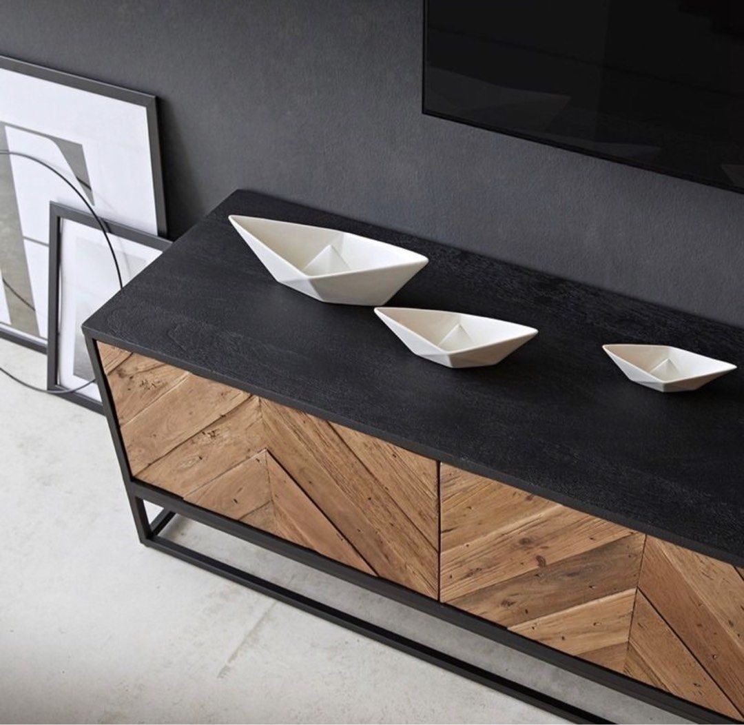 Cedar Industrial Wood TV Console - Exclusivia