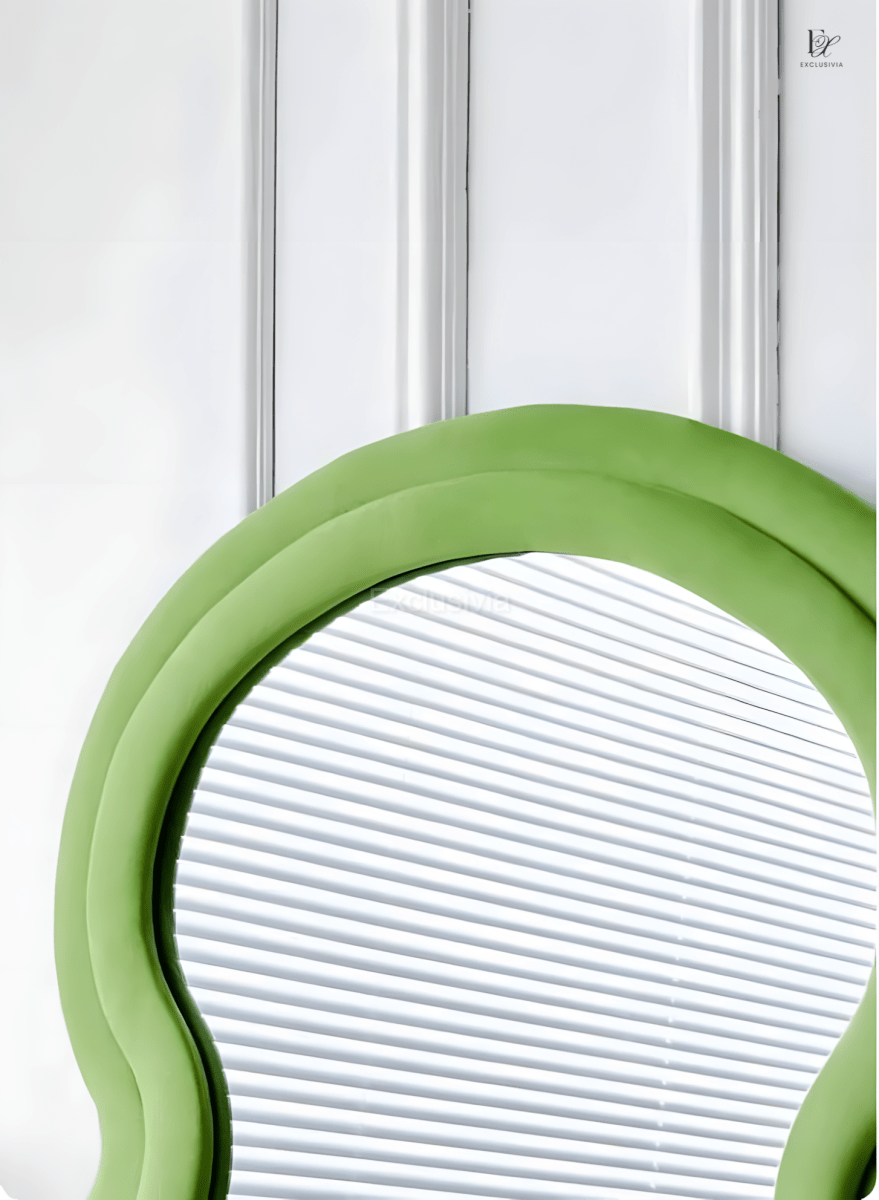 CELESTIA Standing Mirror - Exclusivia