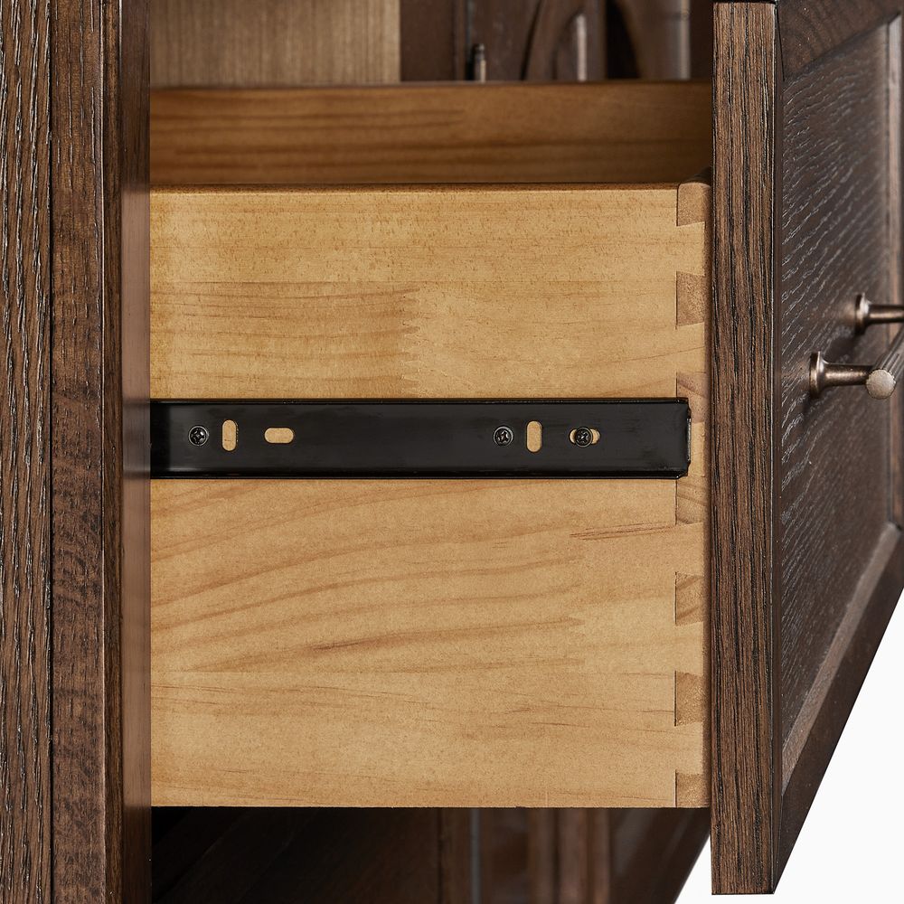 Halden TV Console - Exclusivia