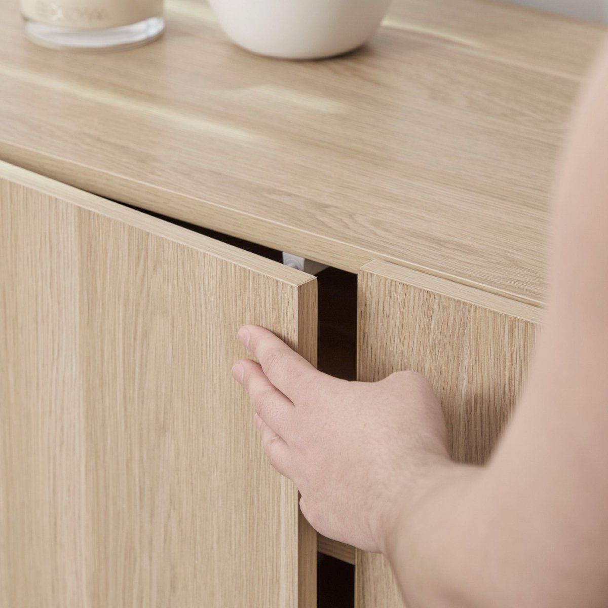 Hale Entertainment Unit, 150 cm - Exclusivia