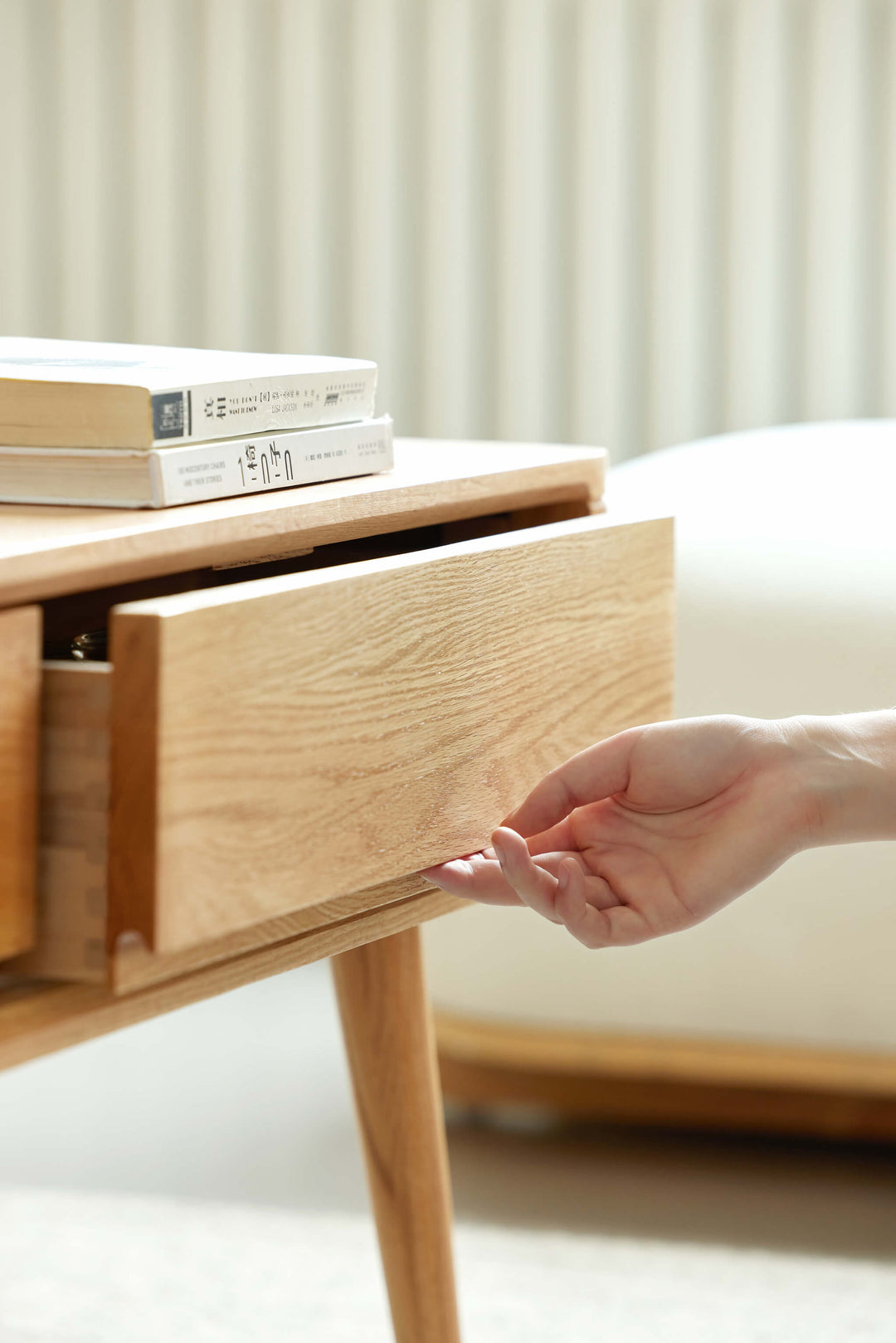Carmine Lift Top Coffee Table