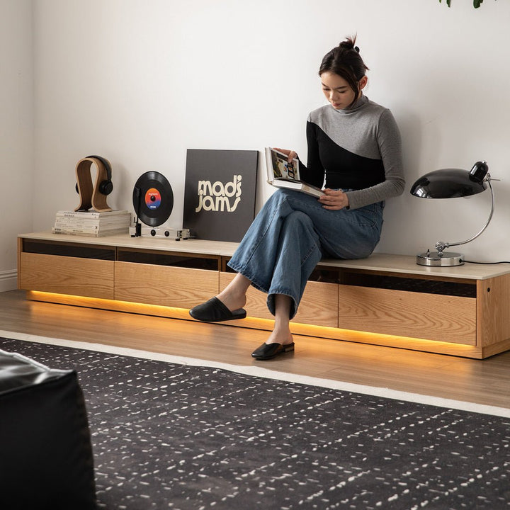Kaelith Modern TV Console - Exclusivia