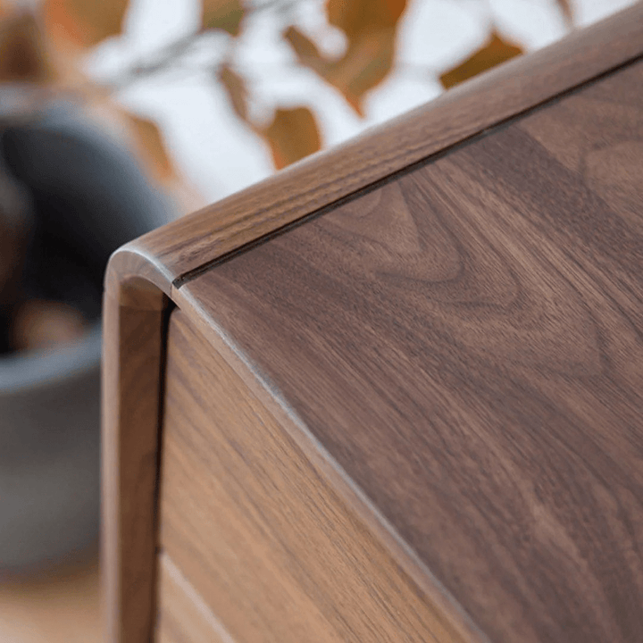 Leandro 8 Drawer Dresser - Exclusivia