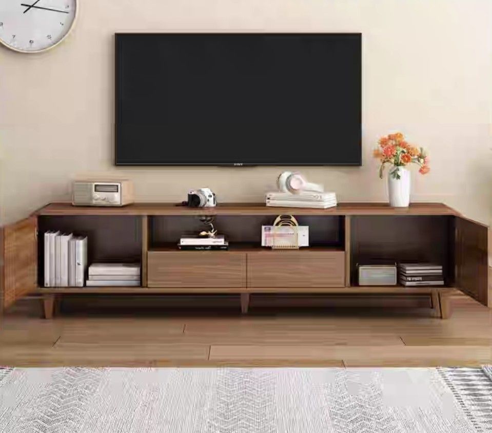 TORAQ TV Console