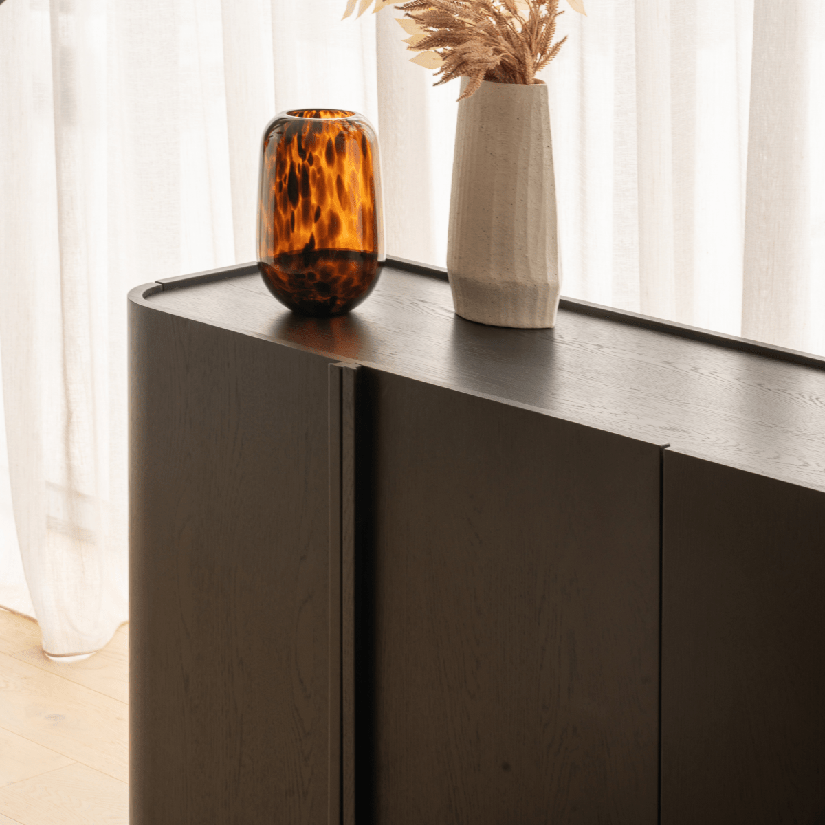 Nestara Sideboard, 180 cm - Exclusivia