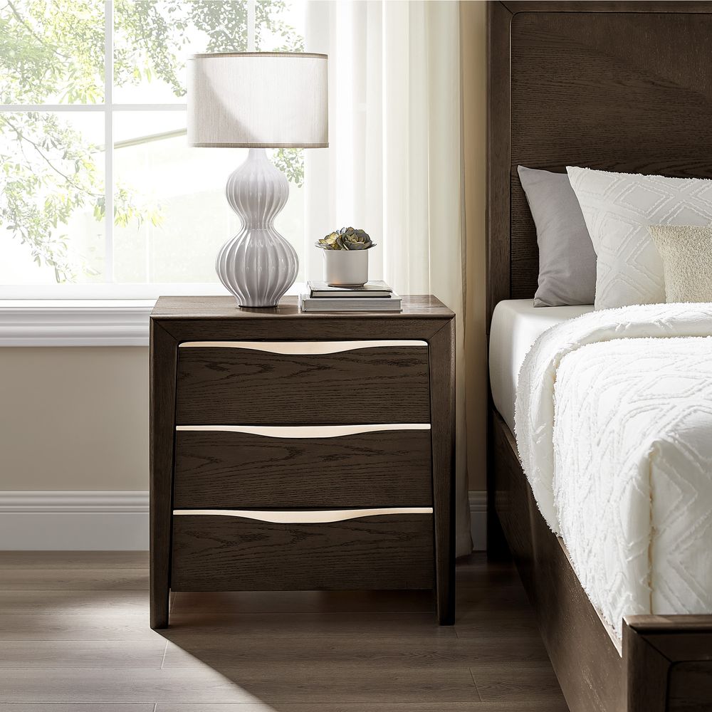 Nils 3 - Drawer Nightstand, 66 cm - Exclusivia