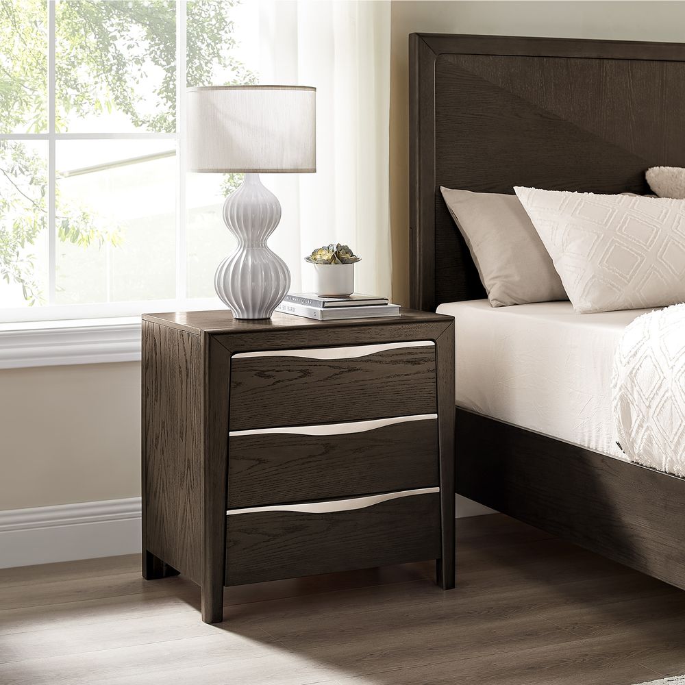 Nils 3 - Drawer Nightstand, 66 cm - Exclusivia