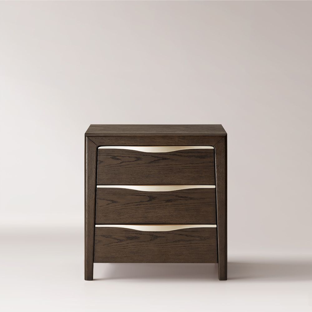Nils 3 - Drawer Nightstand, 66 cm - Exclusivia