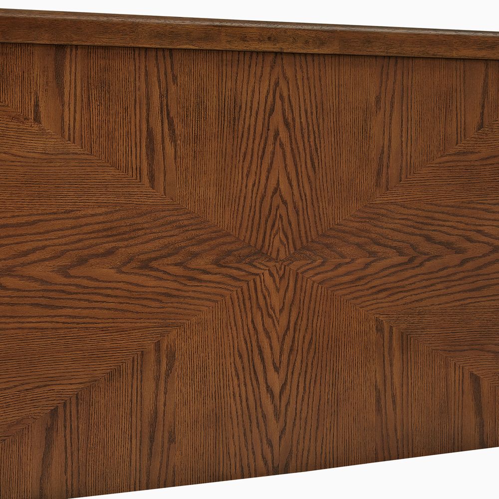 Nils Bed, Queen & King - Exclusivia