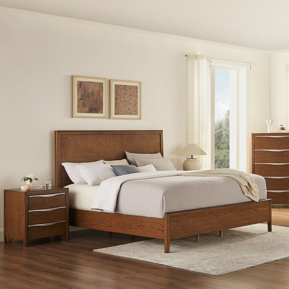 Nils Bed, Queen & King - Exclusivia