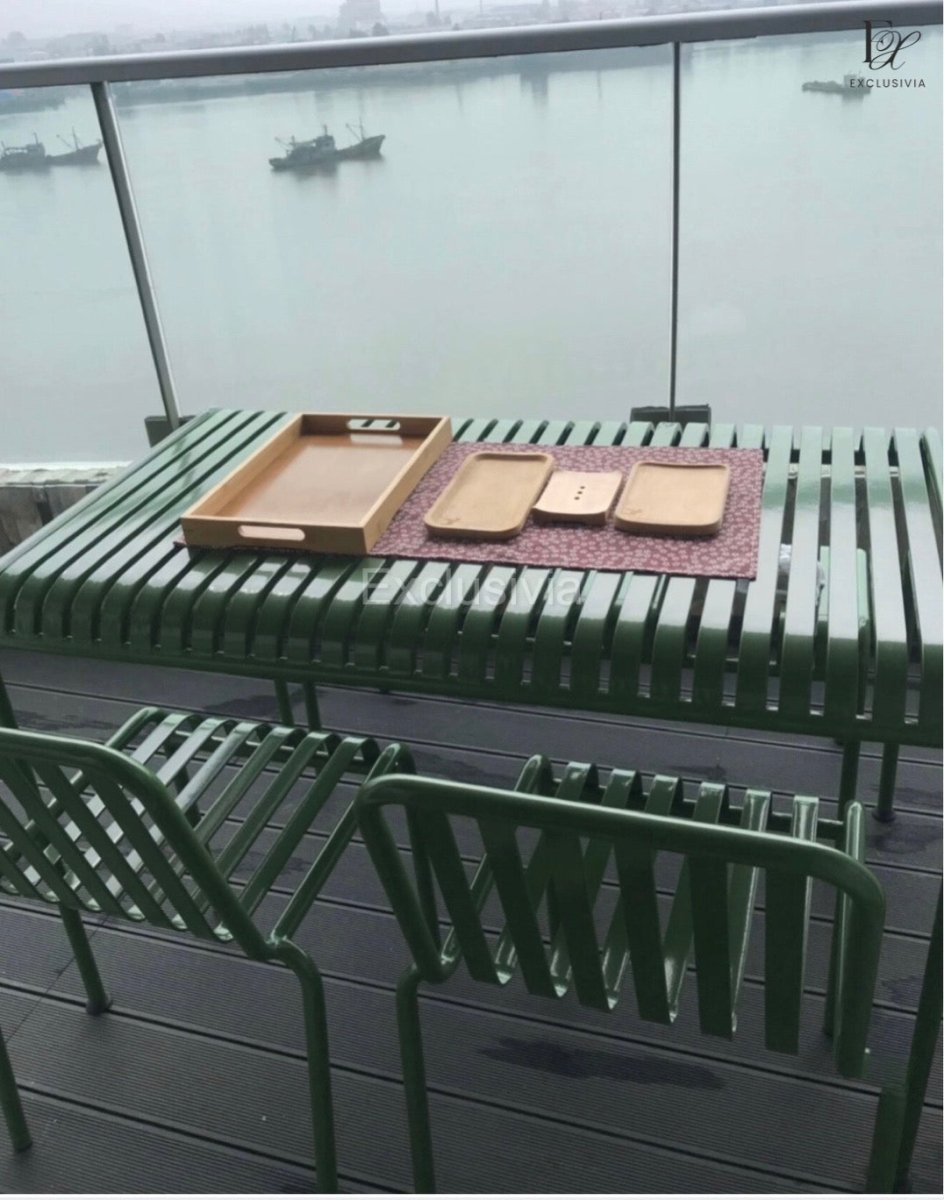 ORION Outdoor Dining Table & Chairs - Exclusivia