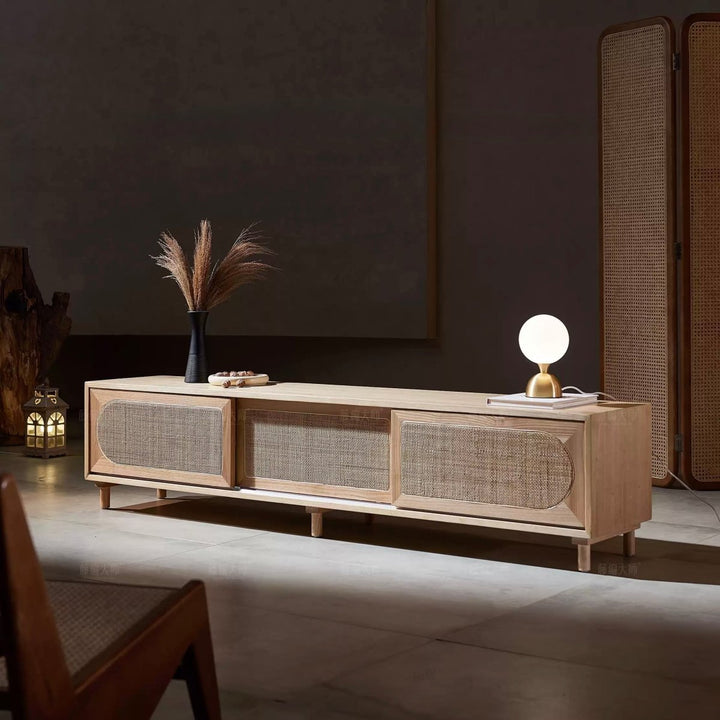 Osiris Vintage Media Console - Exclusivia