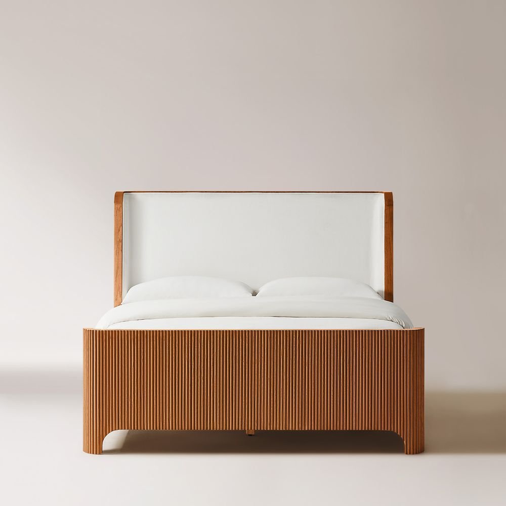 Runa Fluted Solid Oak Bed, Queen & King - Exclusivia