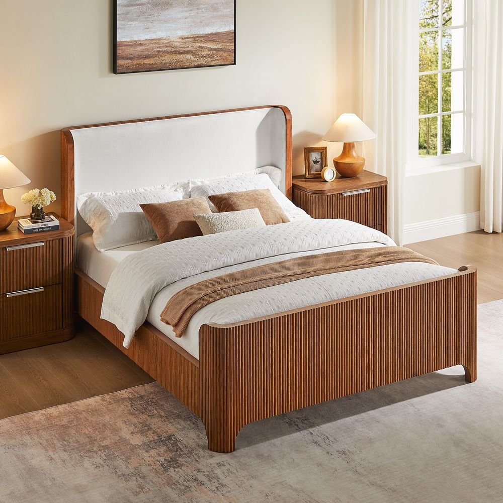 Runa Fluted Solid Oak Bed, Queen & King - Exclusivia