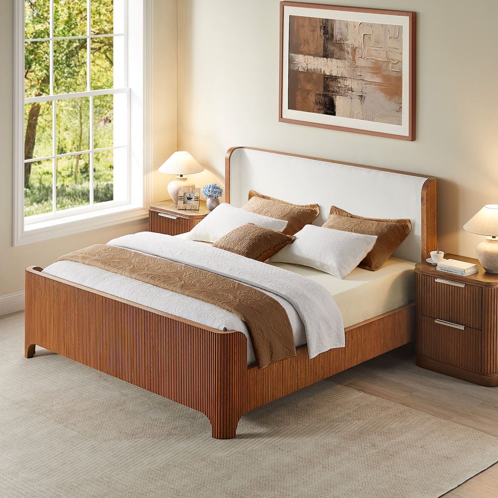 Runa Fluted Solid Oak Bed, Queen & King - Exclusivia