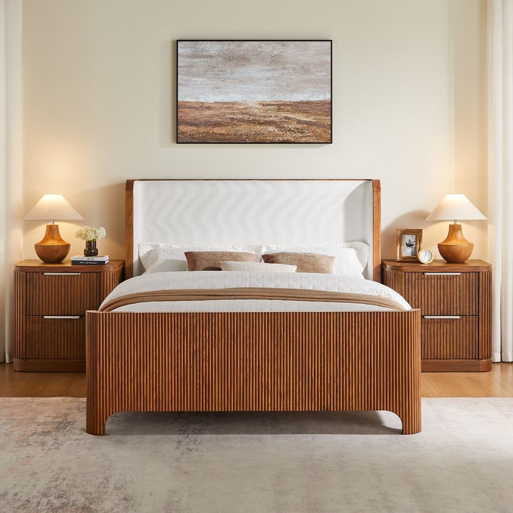 Runa Fluted Solid Oak Bed, Queen & King - Exclusivia