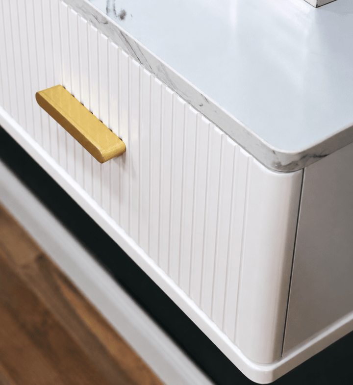 STRATUS TV Console - Exclusivia