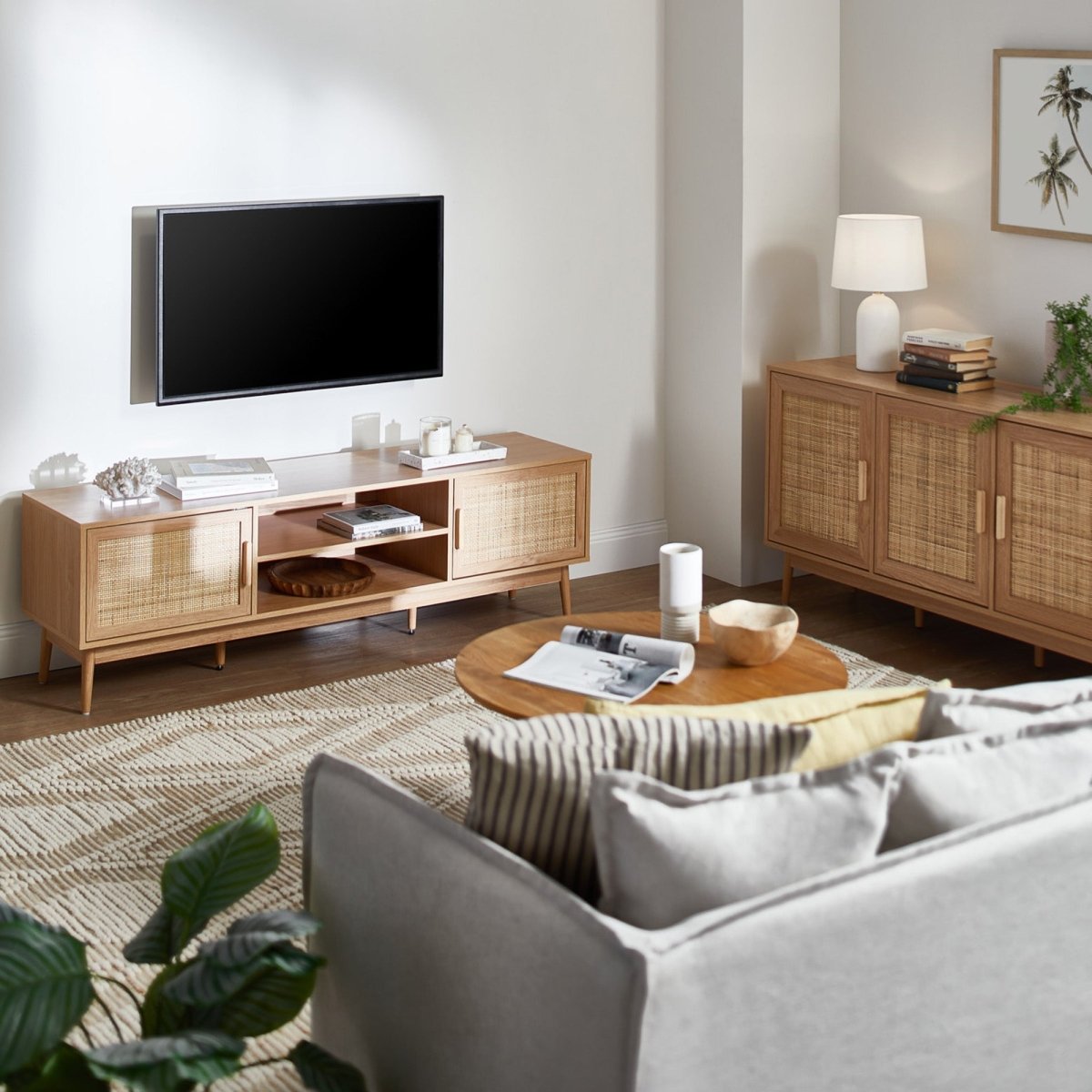 Sundara Cane Entertainment Unit, 160 cm - Exclusivia