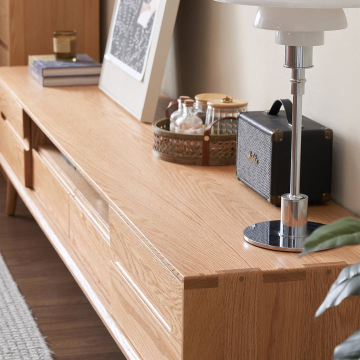 SYNC TV Console - Exclusivia