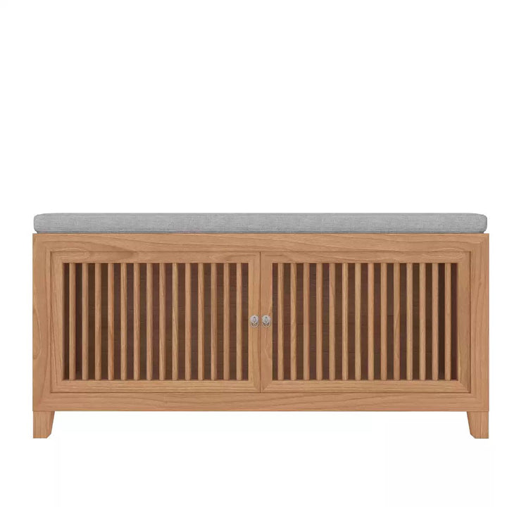 The Windsor Shoe Cabinet - Exclusivia
