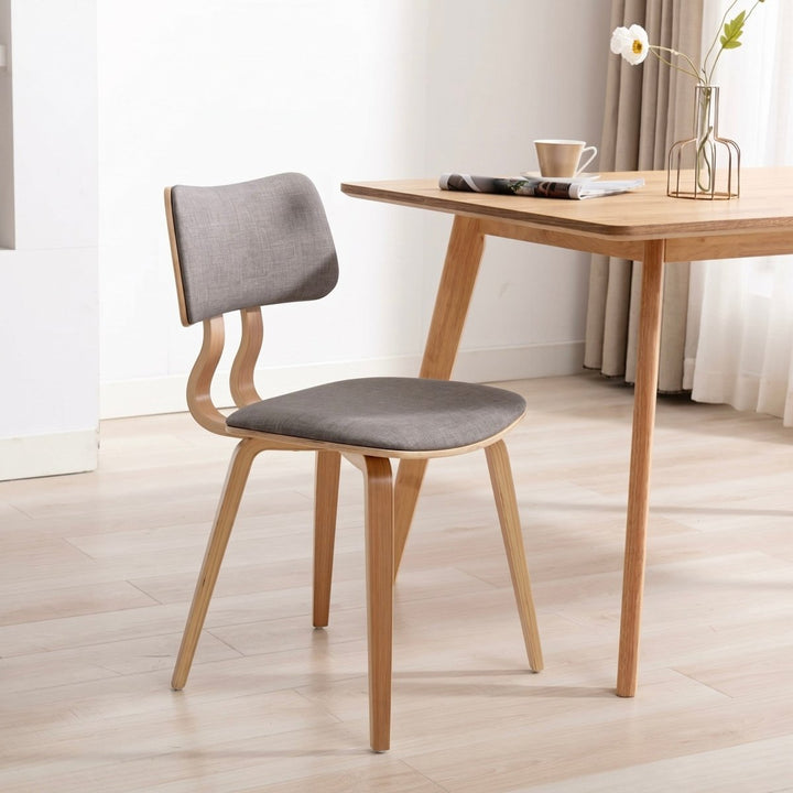 Tivaro Studio Chair - Exclusivia