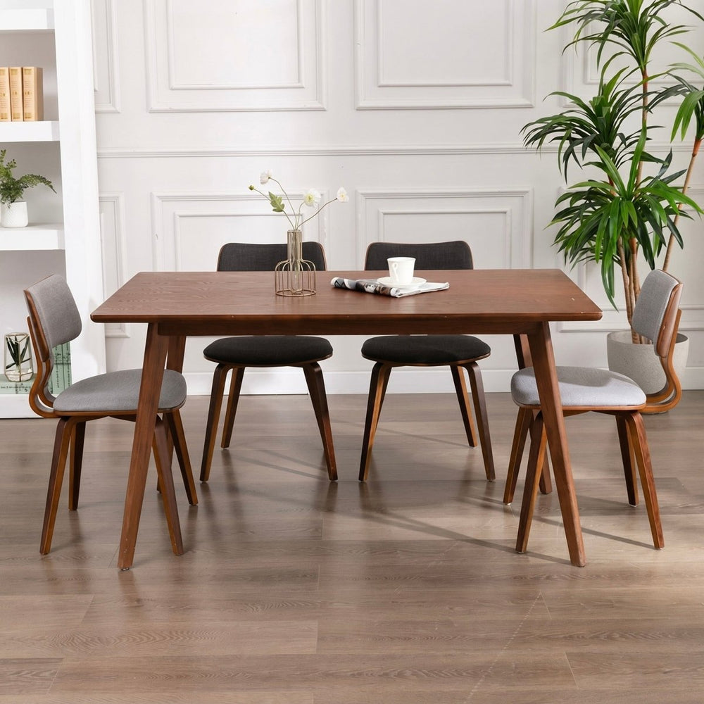 Tivaro Studio Chair - Exclusivia