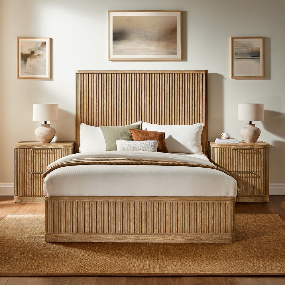 Toren 2 - Drawer Fluted Nightstand, 67 cm - Exclusivia