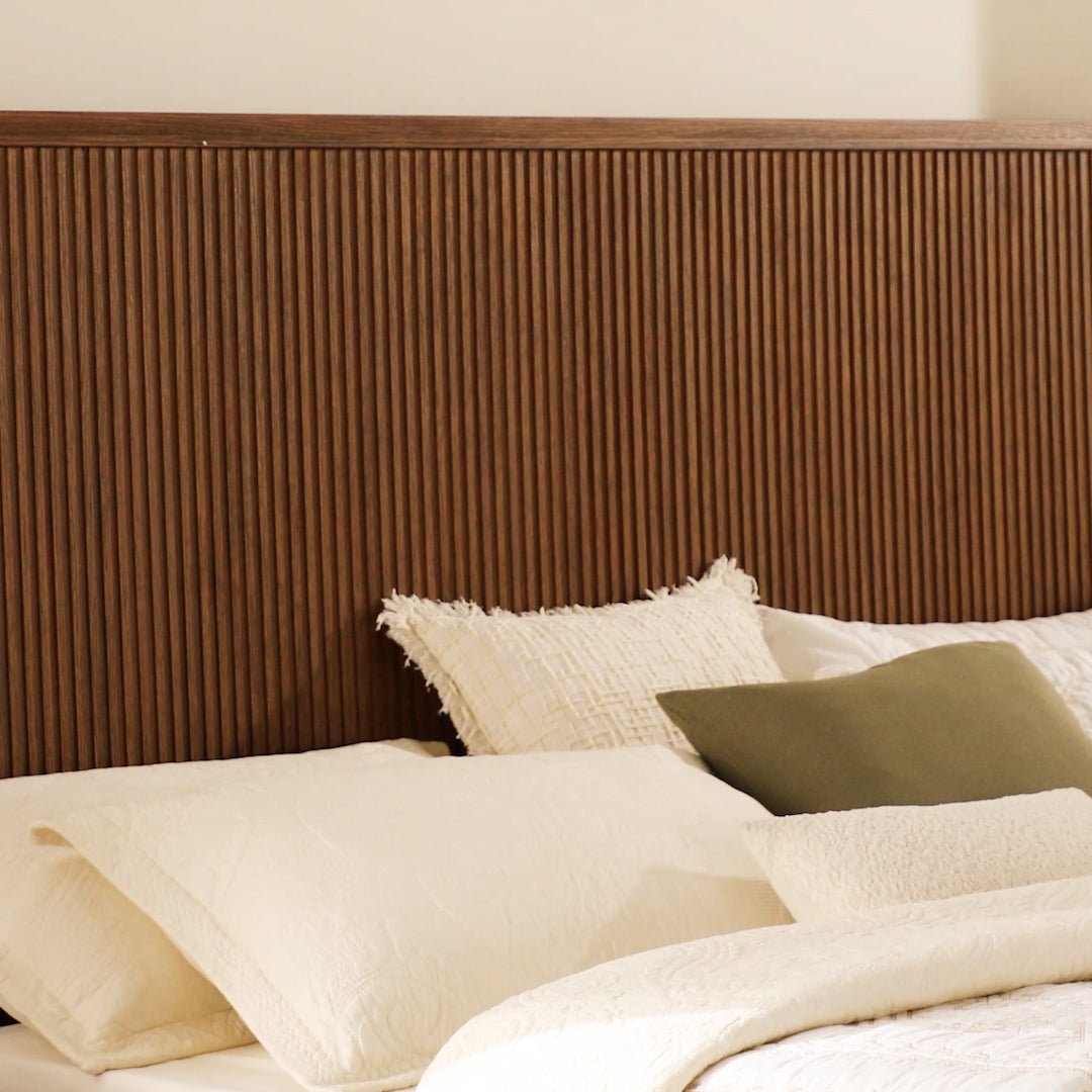 Toren Fluted Bed, Queen & King - Exclusivia