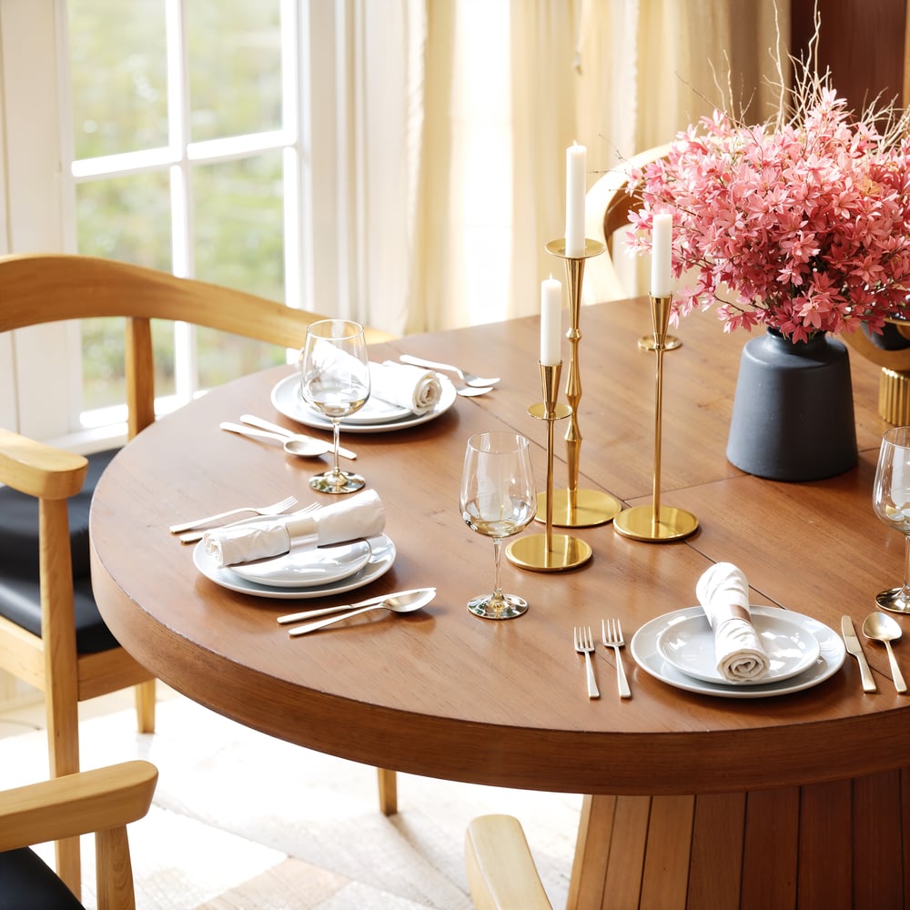 Aira Japandi Extendable Dining Table