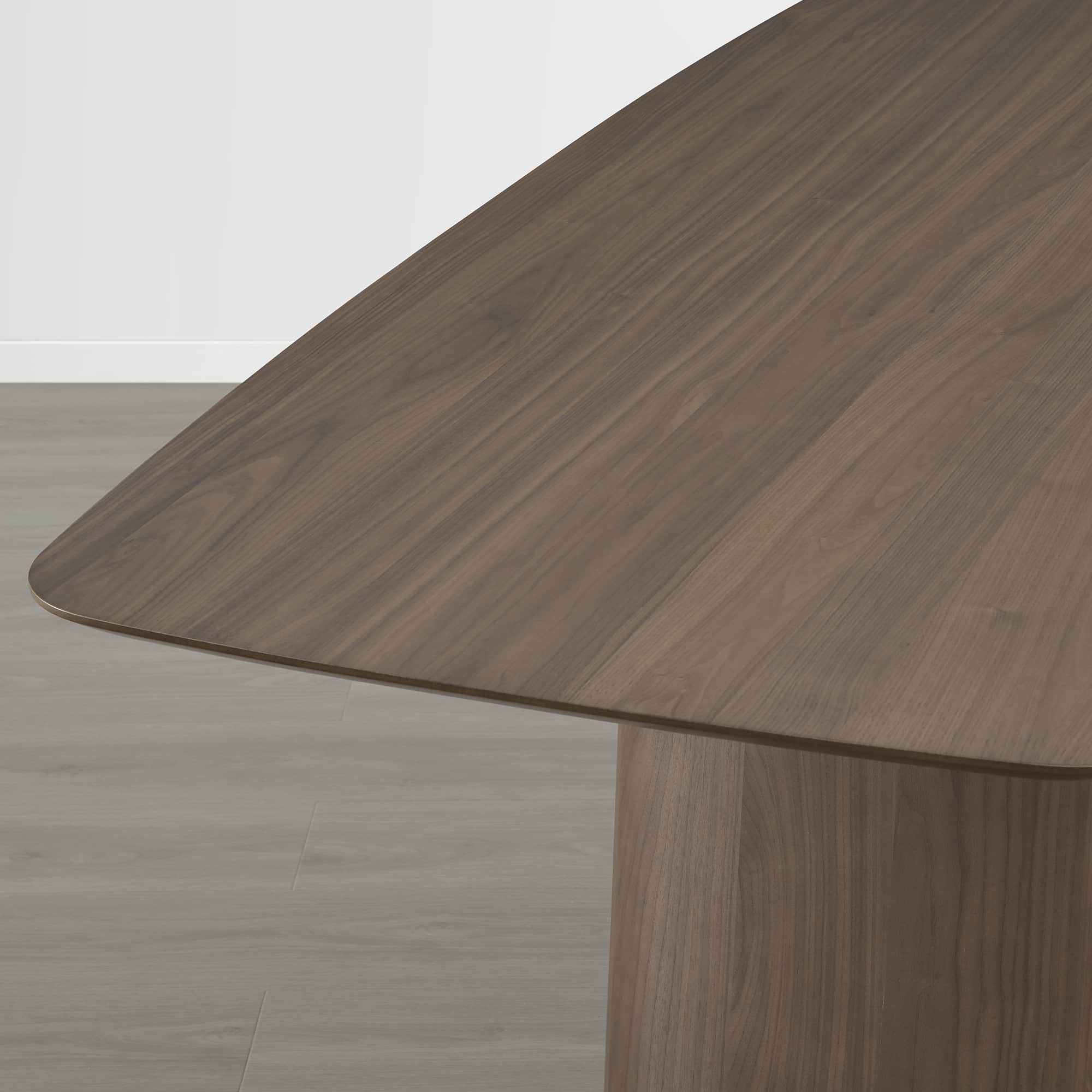 Elara Sculptural Dining Table