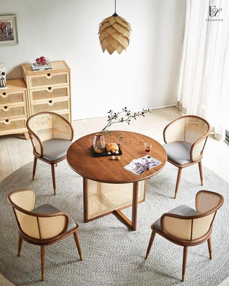 ELLA Dining Table Rattan Round - Exclusivia