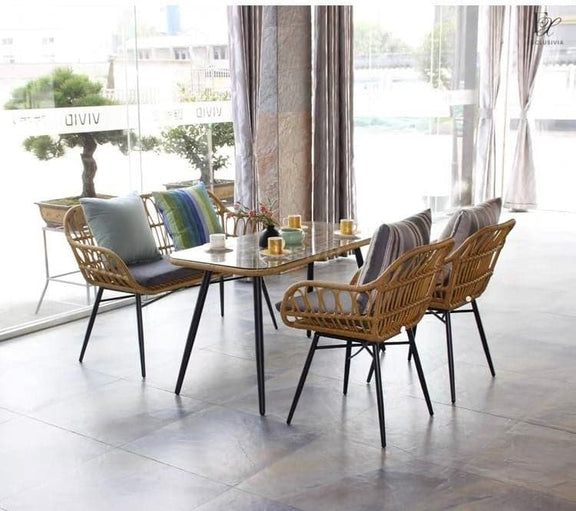 LAROI Outdoor Rattan Dining Table & Bench - Exclusivia