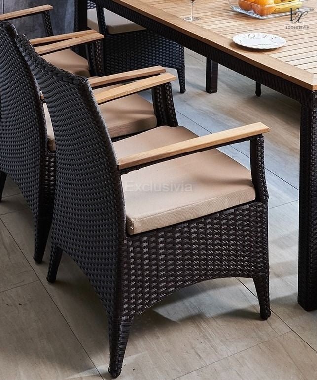 LUCI Outdoor Dining Table Set - Exclusivia