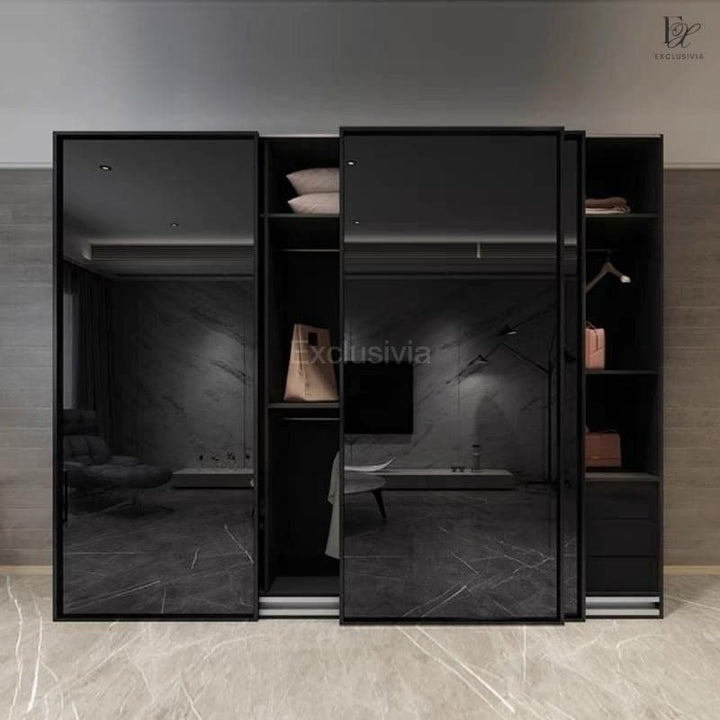 VOGUE
 Modern Wardrobe - Exclusivia